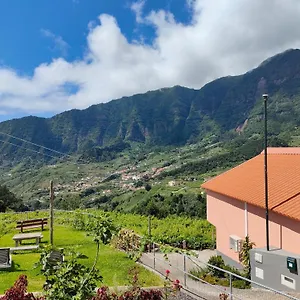 Dom wakacyjny Matilde House, São Vicente